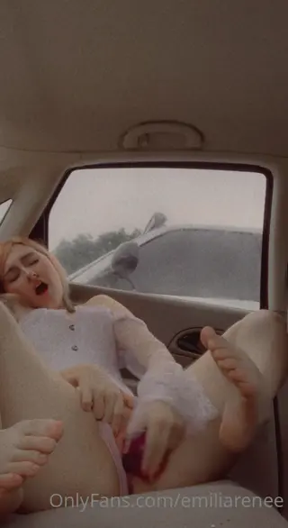 emiliabluebun leaked video, frame 3