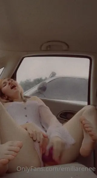 emiliabluebun leaked video, frame 4