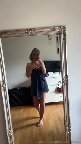 emiliamariie24 leaked video, frame 1