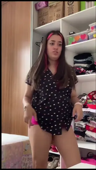 emillyvickof leaked video, frame 2