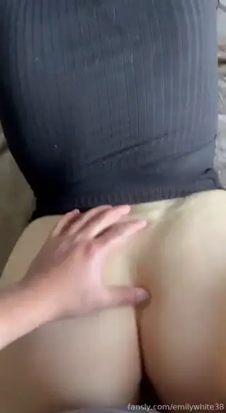 emily leaked video, frame 4