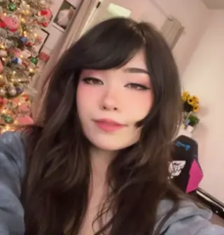 emiru leaked video, frame 1