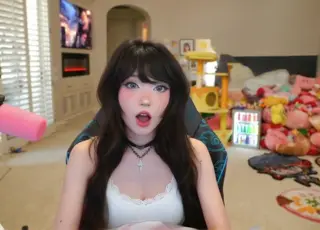 emiru.jpg leaked video, frame 1
