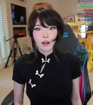 emiru.jpg leaked video, frame 1