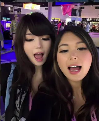 emiru.jpg leaked video, frame 3