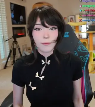 emiru.jpg leaked video, frame 1