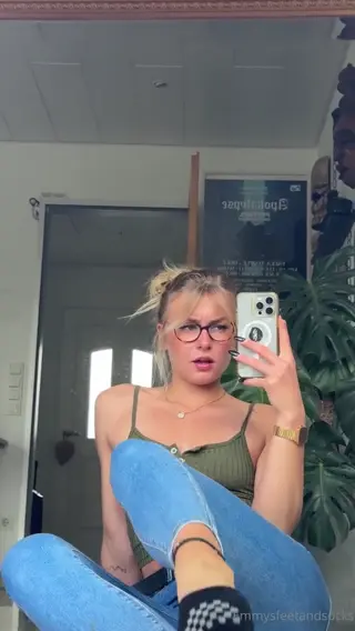 emmyfeetandsocks leaked video preview