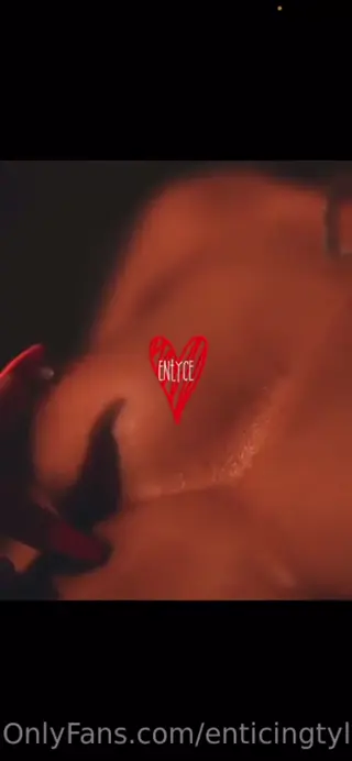 enticingtylicia leaked video, frame 2