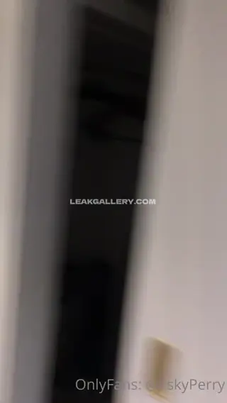 eskyperry leaked video, frame 1
