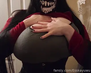 esskayuwu leaked video, frame 5