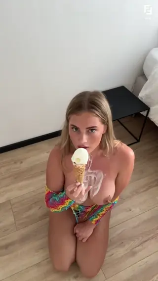 evajoanna leaked video, frame 3