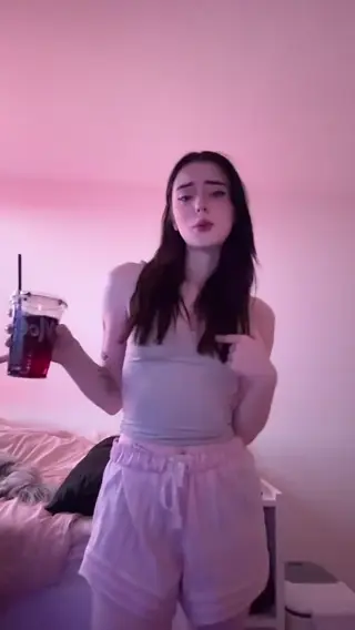 evalunna leaked video, frame 5