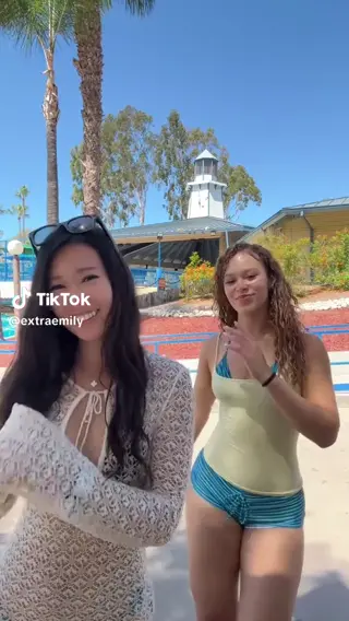 extraemily leaked video, frame 2