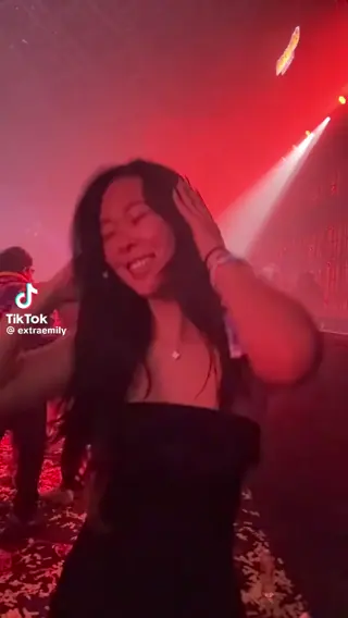 extraemily leaked video, frame 2