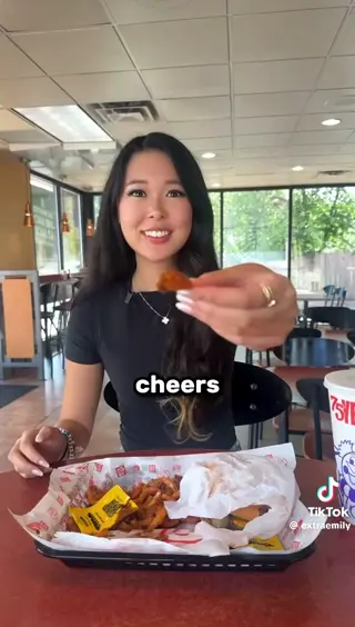 extraemily leaked video, frame 4