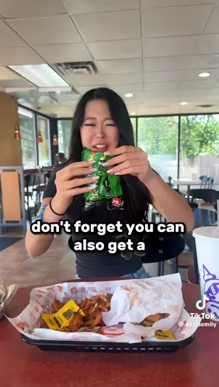 extraemily leaked video, frame 6
