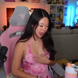 extraemily leaked video, frame 6