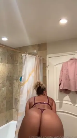 falynfonoimoana leaked video, frame 2