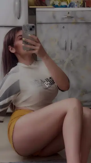 farha_rizviii leaked video, frame 5