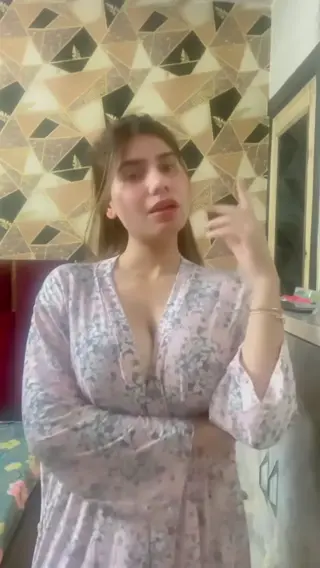 farha_rizviii leaked video, frame 2