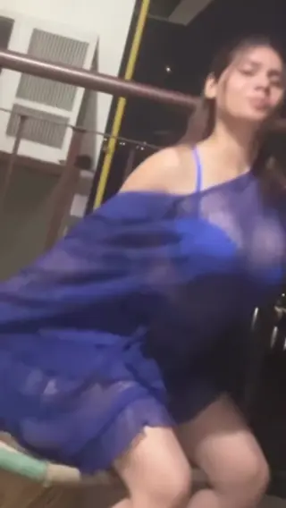 farha_rizviii leaked video, frame 4