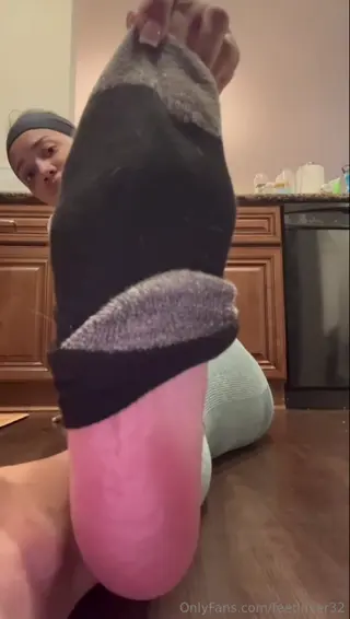 feetluver32 leaked video, frame 4