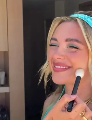 florencepugh leaked video, frame 4