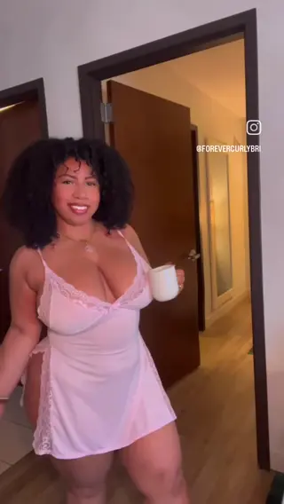 forevercurlybri leaked video, frame 2