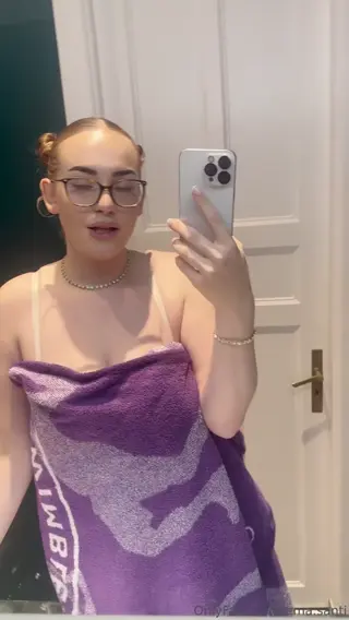 fraudrsanti leaked video, frame 3