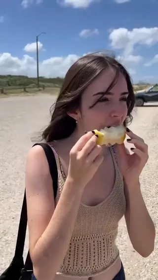 gabrielabee leaked video, frame 2