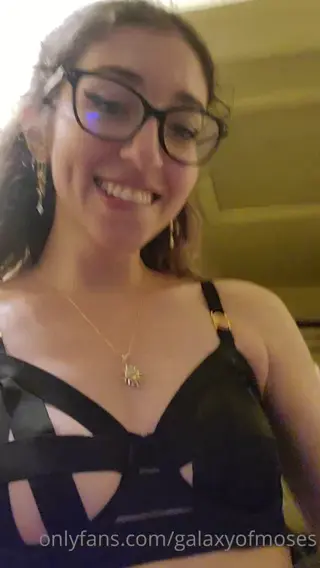 galaxyofmoses leaked video, frame 3