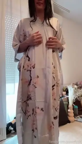ggsonlyxx leaked video, frame 2