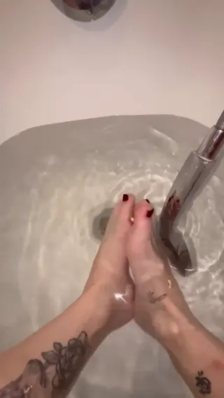 giantess_fetish leaked video, frame 6