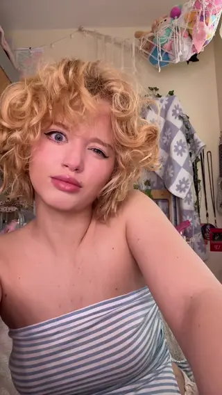 giinaalynn leaked video, frame 6