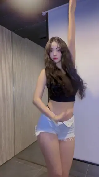 grooveiffel leaked video, frame 2