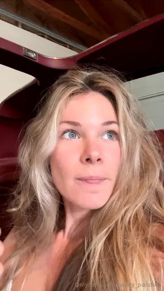 haileypandolfi leaked video, frame 5