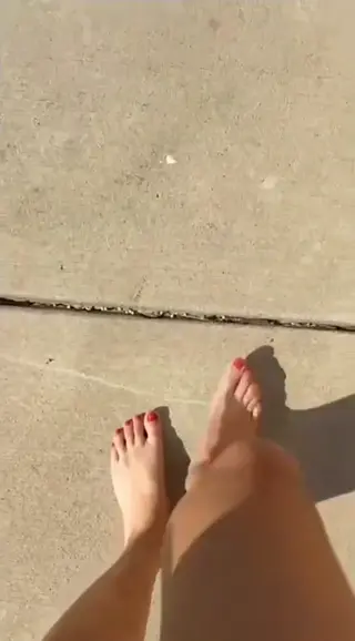 halieywelch leaked video, frame 1