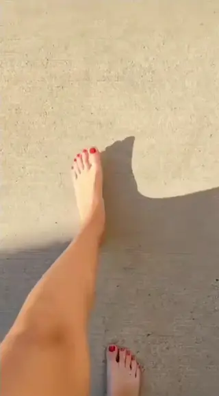 halieywelch leaked video, frame 5