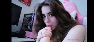 hannahowo leaked video, frame 3