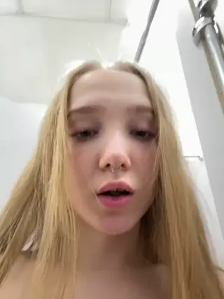hei.bambii leaked video, frame 4