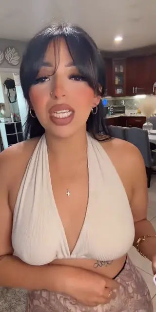 hermosa.kari leaked video, frame 2