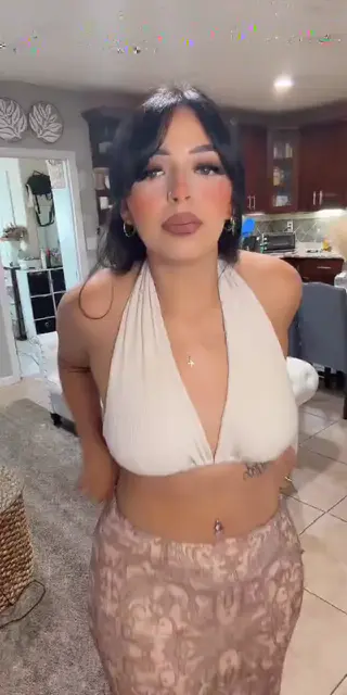 hermosa.kari leaked video, frame 3