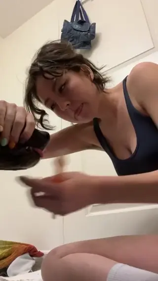 hitchhikercourtney leaked video, frame 6