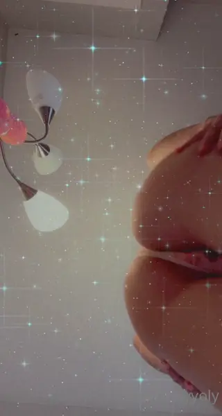 holyyoly leaked video, frame 1