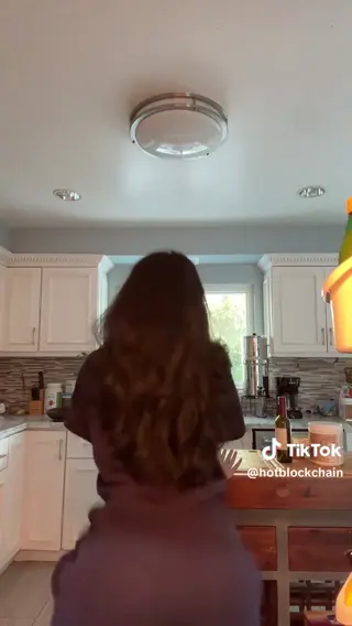 hotblockchain leaked video, frame 3
