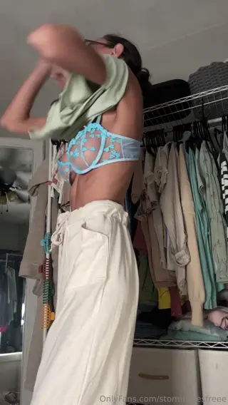 hotyoga leaked video, frame 6