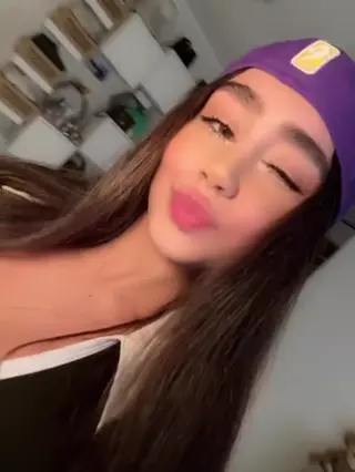 husvjall leaked video, frame 6