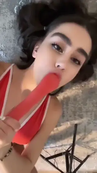 husvjall leaked video, frame 2