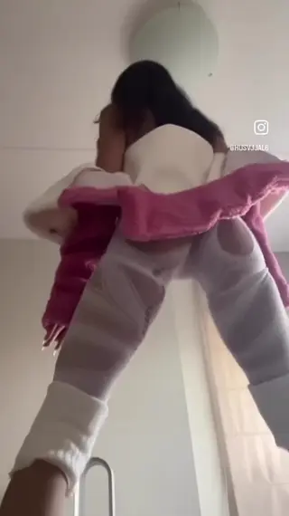 husvjall leaked video, frame 4