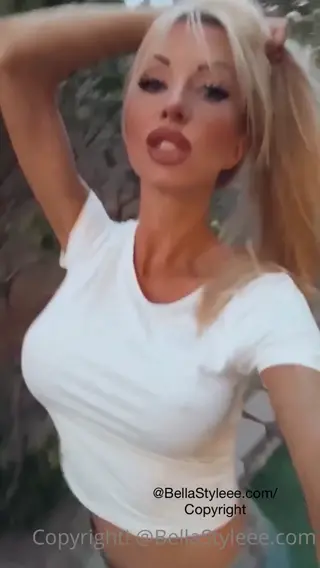 iambellaisabellaavip leaked video, frame 2